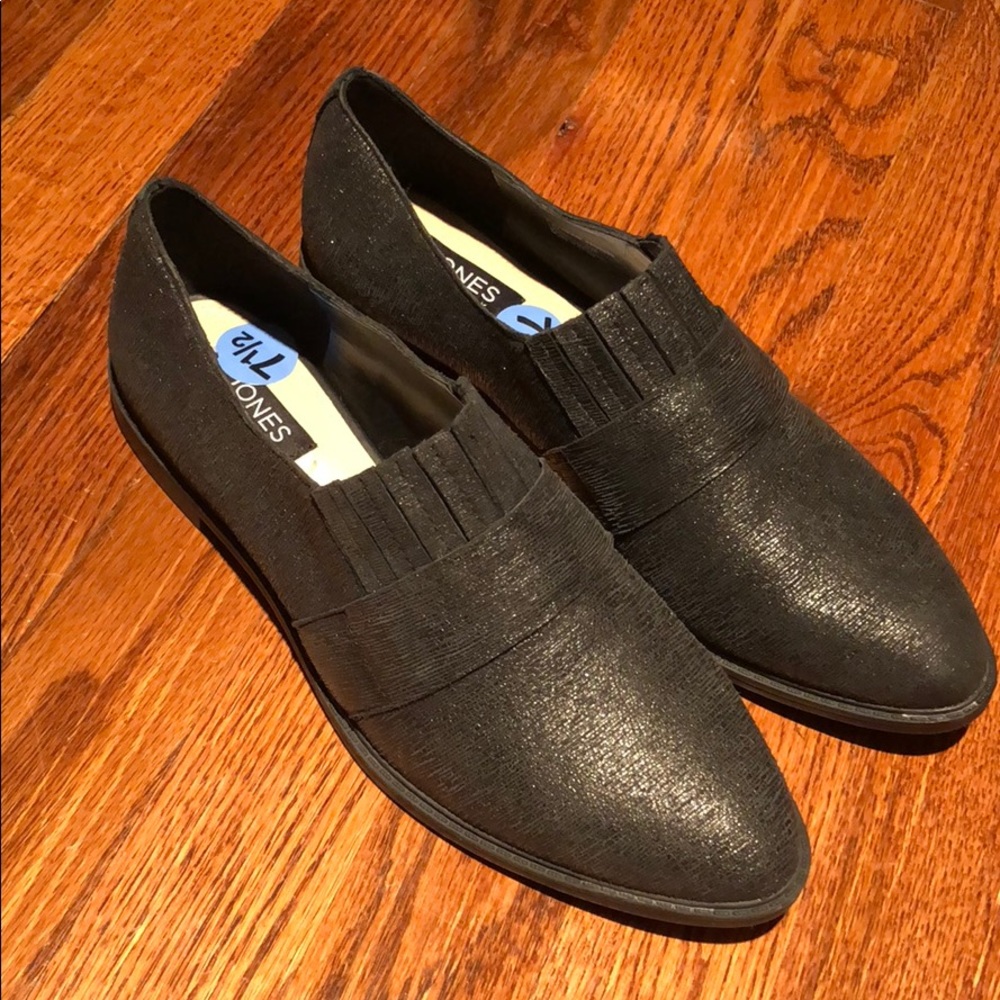 Never worn snake skin loafers